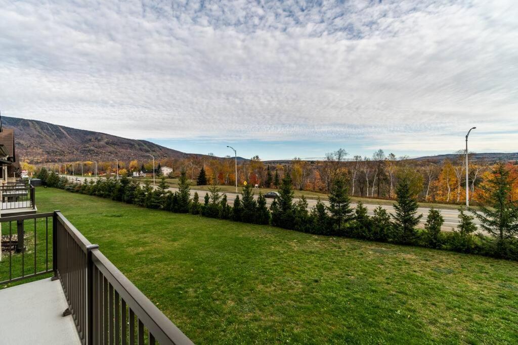 Initial - Boho - Mont-Sainte-Anne Apartment Beaupré Екстериор снимка